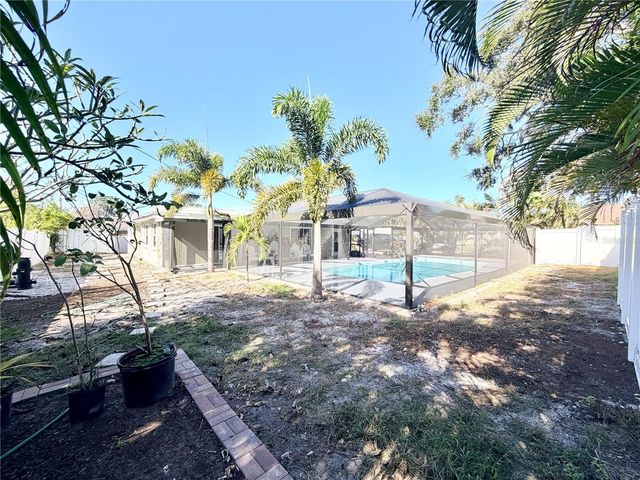 13914 84TH TERRACE, Seminole, FL 33776