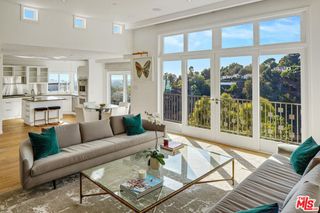 1433 Summitridge Drive, Beverly Hills, CA 90210