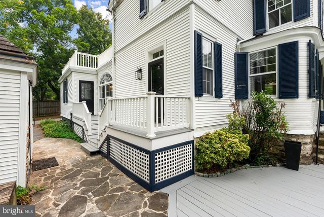 1600 W JOPPA RD, Towson, MD 21204