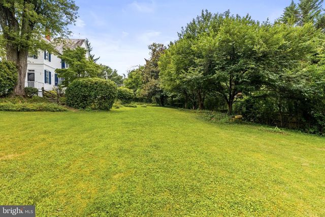 1600 W JOPPA RD, Towson, MD 21204
