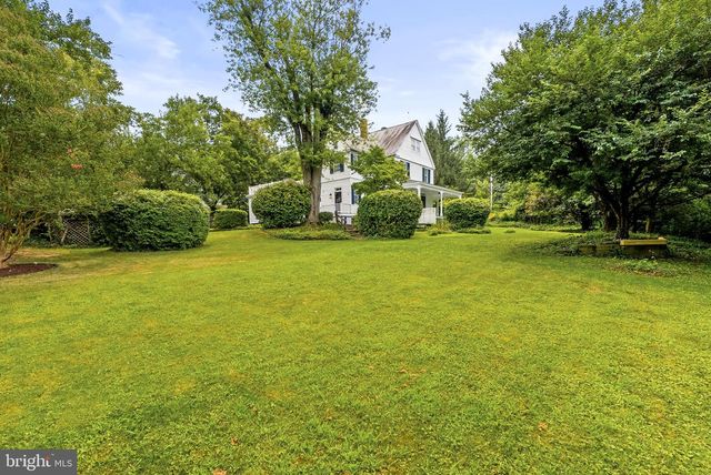 1600 W JOPPA RD, Towson, MD 21204
