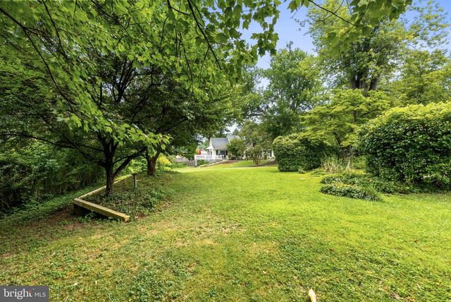 1600 W JOPPA RD, Towson, MD 21204