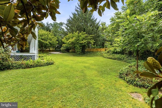 1600 W JOPPA RD, Towson, MD 21204