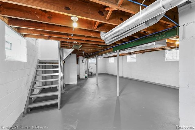 16177 Birwood Street, Detroit, MI 48221