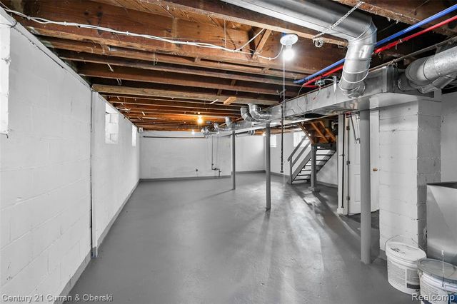 16177 Birwood Street, Detroit, MI 48221