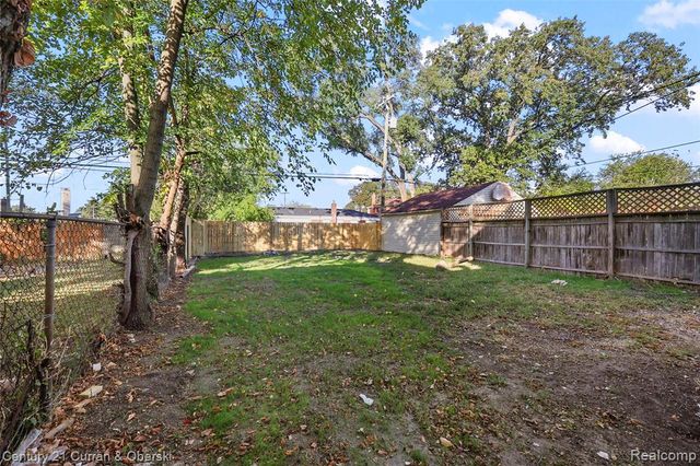 16177 Birwood Street, Detroit, MI 48221