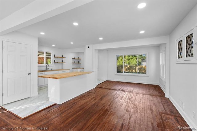 16177 Birwood Street, Detroit, MI 48221