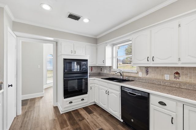 810 Waite Drive, Copper Canyon, TX 75077