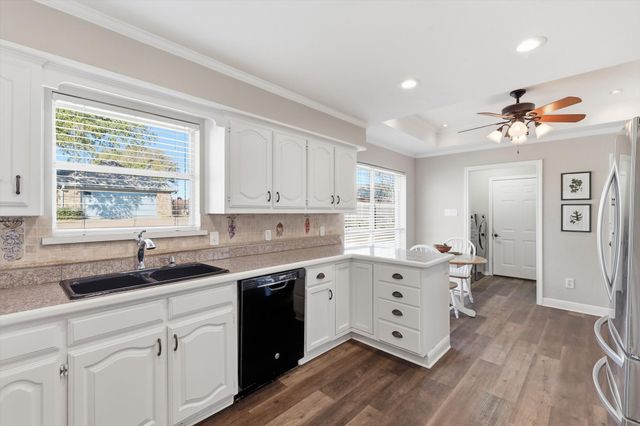 810 Waite Drive, Copper Canyon, TX 75077