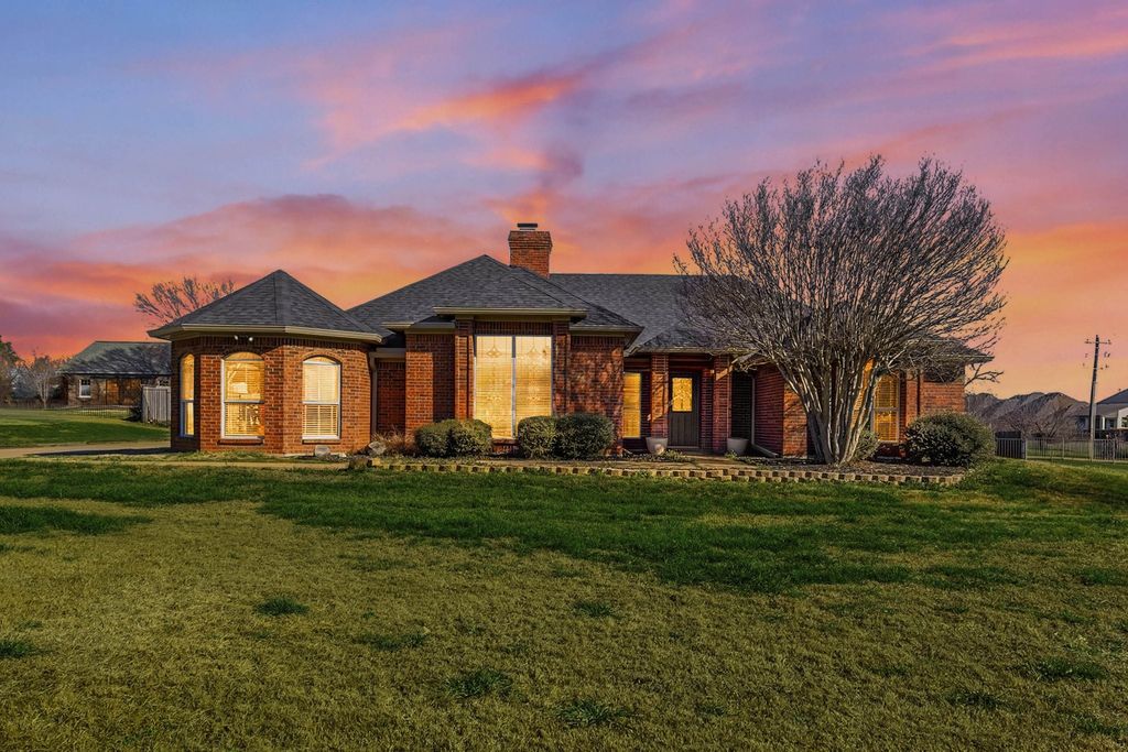 810 Waite Drive, Copper Canyon, TX 75077