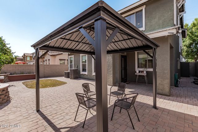 4337 E VAUGHN Avenue, Gilbert, AZ 85234