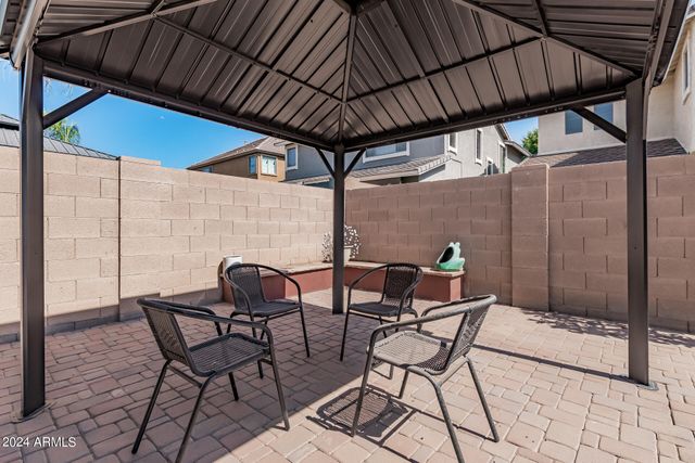 4337 E VAUGHN Avenue, Gilbert, AZ 85234