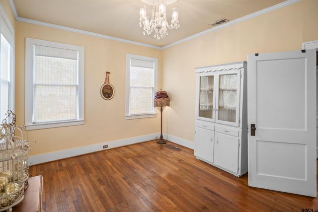 315 Mockingbird Ln., Tyler, TX 75701