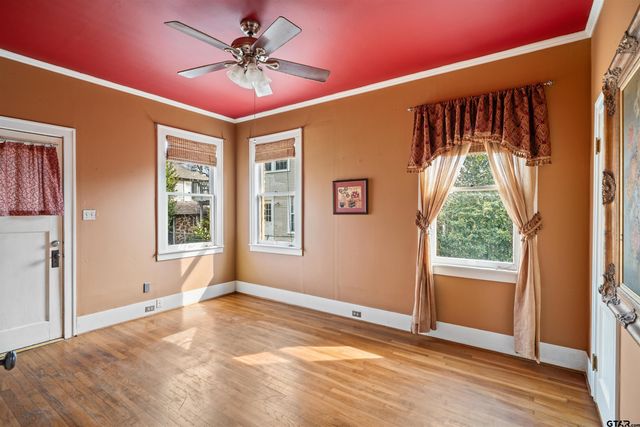 315 Mockingbird Ln., Tyler, TX 75701