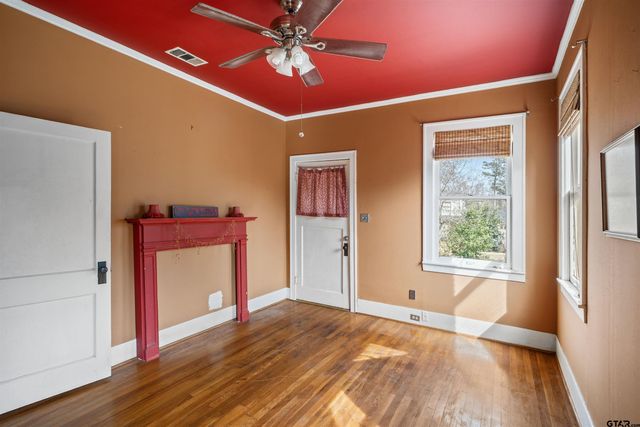 315 Mockingbird Ln., Tyler, TX 75701