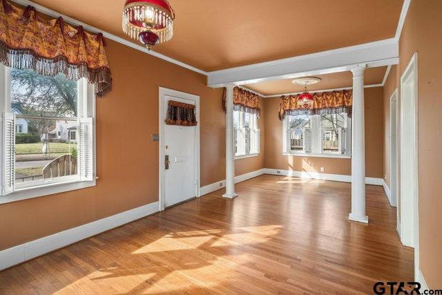 315 Mockingbird Ln., Tyler, TX 75701