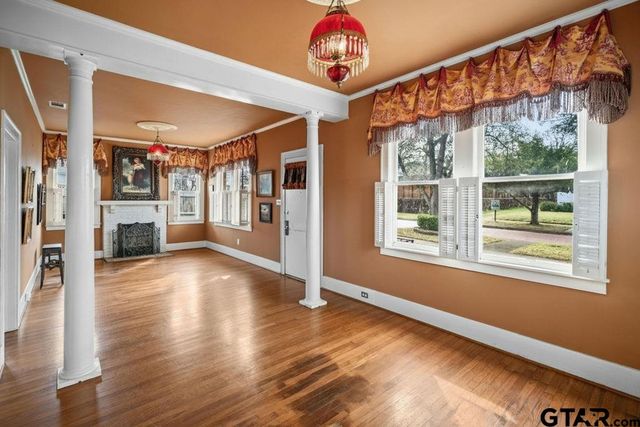 315 Mockingbird Ln., Tyler, TX 75701