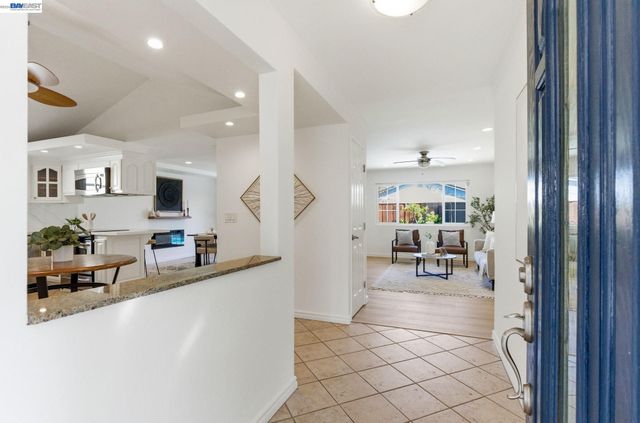 2446 Bing Pl, Union City, CA 94587