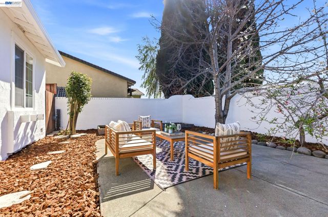 2446 Bing Pl, Union City, CA 94587