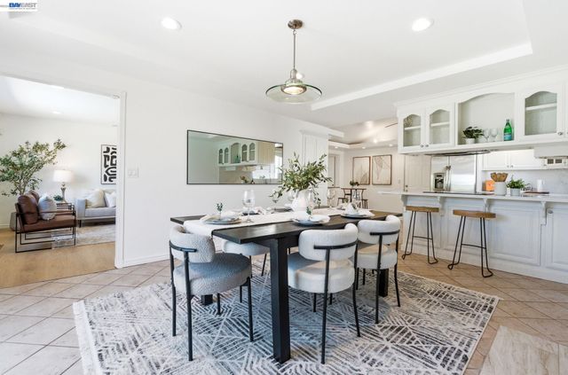 2446 Bing Pl, Union City, CA 94587