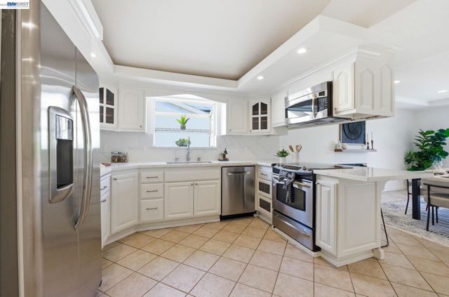 2446 Bing Pl, Union City, CA 94587