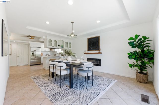 2446 Bing Pl, Union City, CA 94587