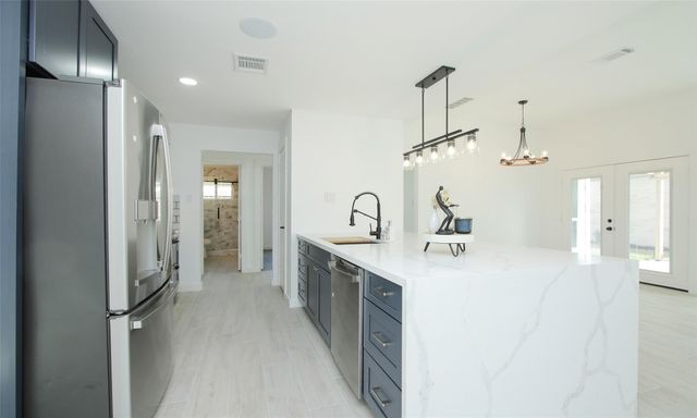 8518 Furlong Lane, Houston, TX 77071