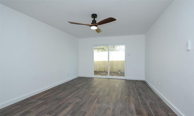 8518 Furlong Lane, Houston, TX 77071