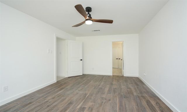 8518 Furlong Lane, Houston, TX 77071