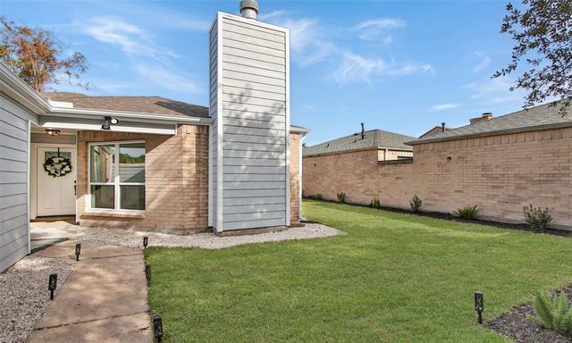 8518 Furlong Lane, Houston, TX 77071