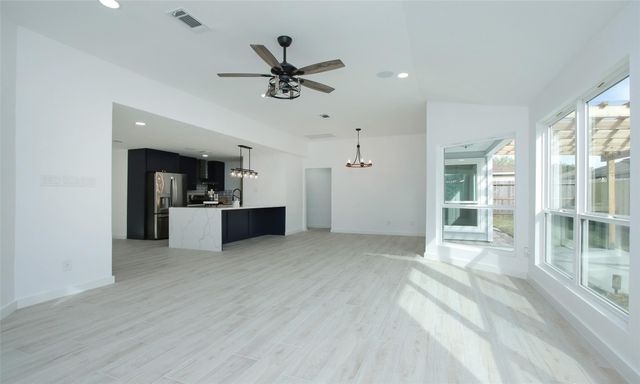 8518 Furlong Lane, Houston, TX 77071