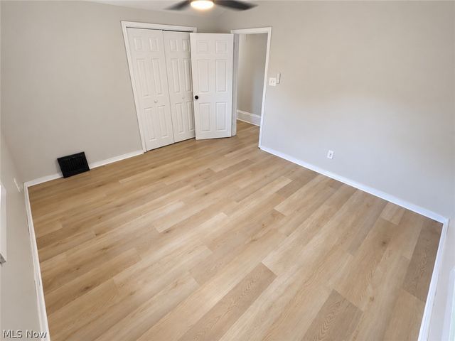402 Hall Avenue, Barberton, OH 44203