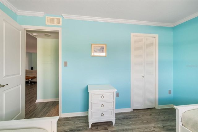 116 VISTA HERMOSA CIRCLE 204C, Sarasota, FL 34242