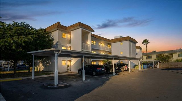 116 VISTA HERMOSA CIRCLE 204C, Sarasota, FL 34242