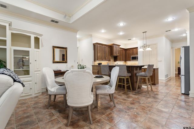 2318 Kingsmill Cir., Tyler, TX 75703