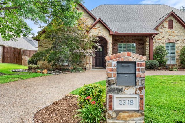2318 Kingsmill Cir., Tyler, TX 75703