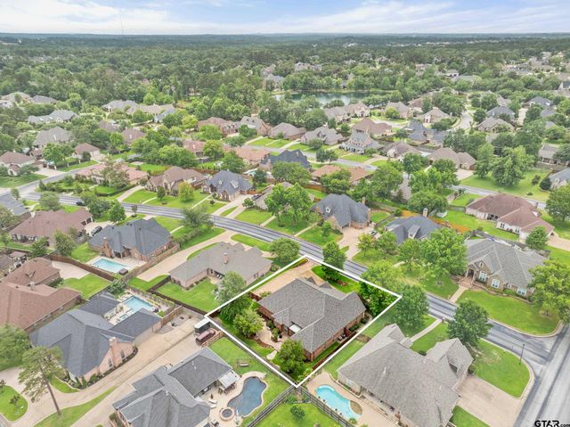 2318 Kingsmill Cir., Tyler, TX 75703