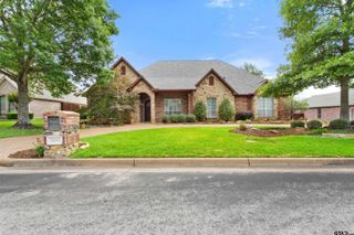 2318 Kingsmill Cir., Tyler, TX 75703