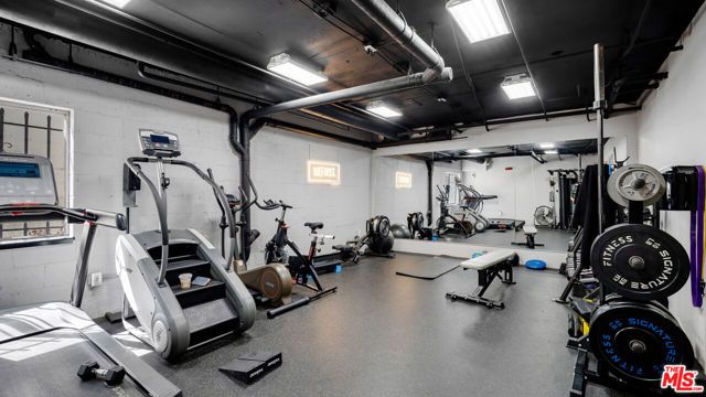 1115 S Elm Drive 415, Los Angeles, CA 90035