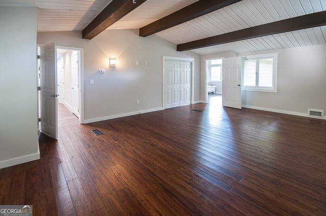 5270 Riverview Road, Atlanta, GA 30327