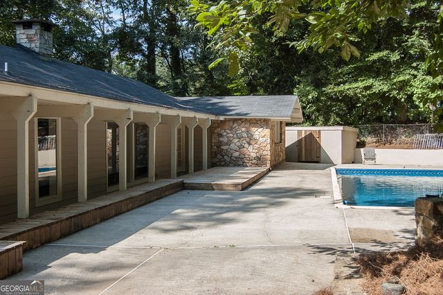 5270 Riverview Road, Atlanta, GA 30327