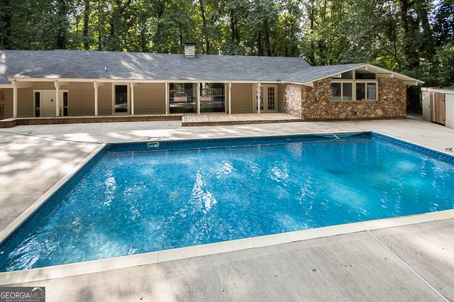 5270 Riverview Road, Atlanta, GA 30327