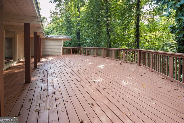 5270 Riverview Road, Atlanta, GA 30327