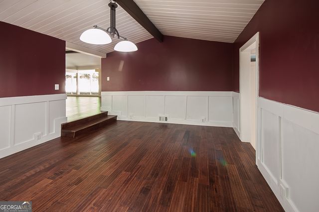 5270 Riverview Road, Atlanta, GA 30327