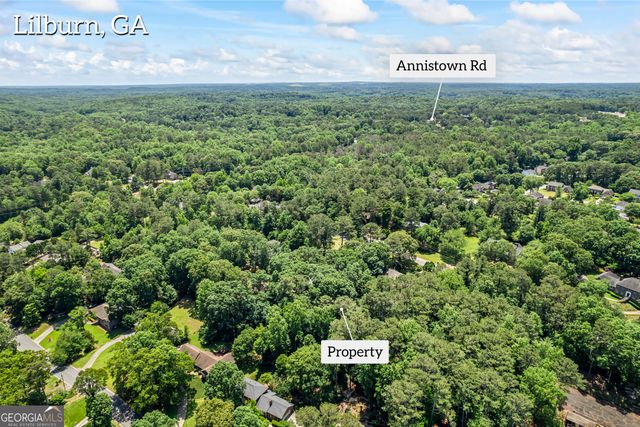 5018 Castlewood Drive SW, Lilburn, GA 30047