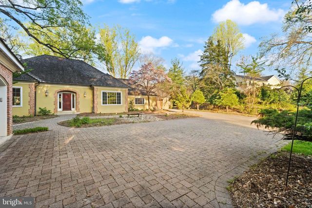 4015 N RANDOLPH ST, Arlington, VA 22207
