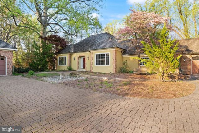 4015 N RANDOLPH ST, Arlington, VA 22207
