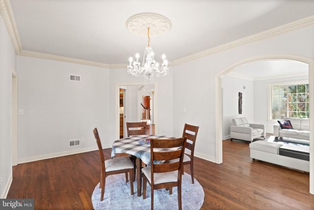 4015 N RANDOLPH ST, Arlington, VA 22207