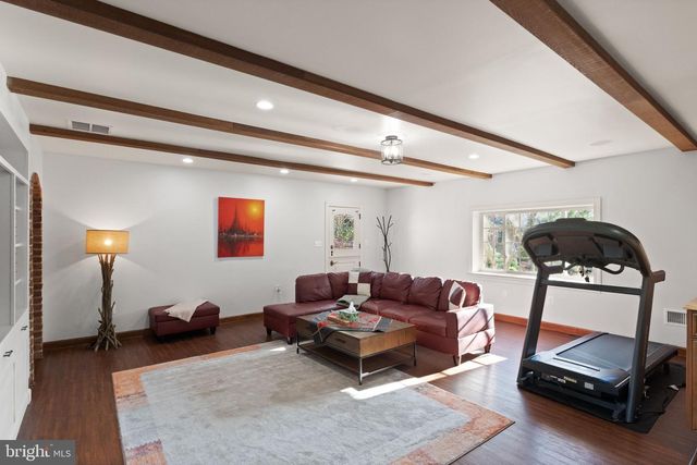 4015 N RANDOLPH ST, Arlington, VA 22207
