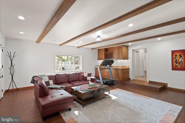 4015 N RANDOLPH ST, Arlington, VA 22207